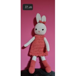 Dame lapin au crochet